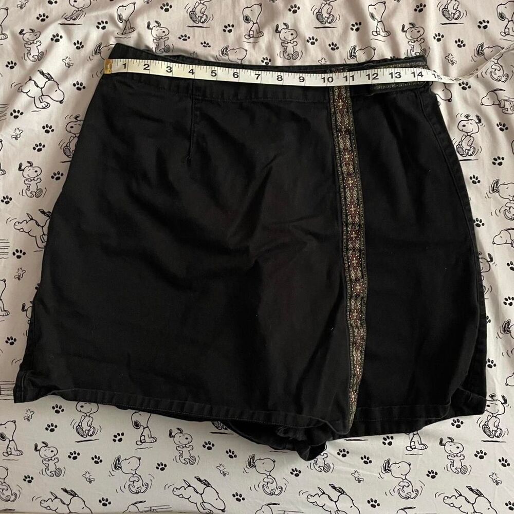 Unbranded Women's Black Shorts